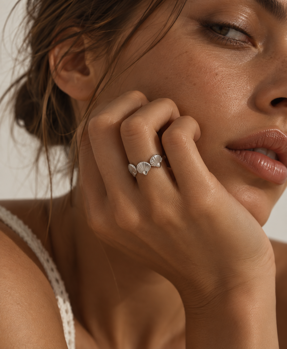 Nixie Adjustable Ring